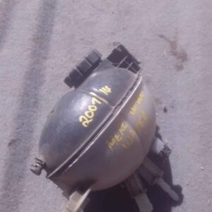 2012 Mercedes W204 Water Bottle – Used – main product image