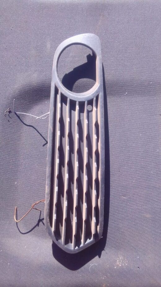 2011 Bmw F20 Right Spotlight Cover- Used 2011 Bmw F20 Right Spotlight Cover Used – main product image