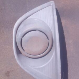 2010 Ford Figo Right Spotlight Cover – Used – main product image