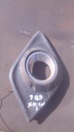 2017 Toyota Hilux GD6 Right Spotlight Cover – Used – main product image