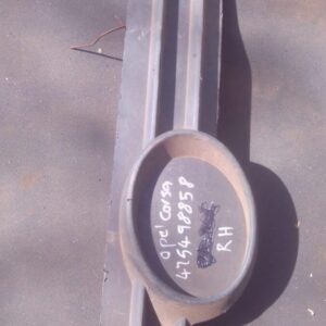 2007 Opel Corsa Right Spotlight Cover – Used – main product image