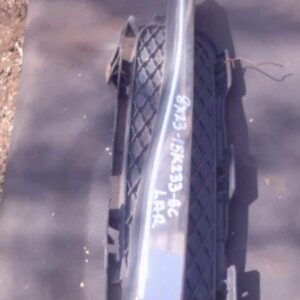 Jaguar X250 Left Spotlight Cover – Used – main product image