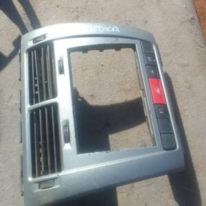 2006 Tata Indica Centre Dash Air Vent – Used – main product image