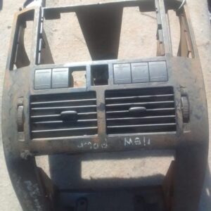 2009 Volkswagen Polo Vivo Centre Dash Air Vent – Used – main product image
