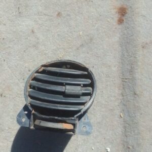 Mahindra Genio Right Dash Airvent – Used – main product image