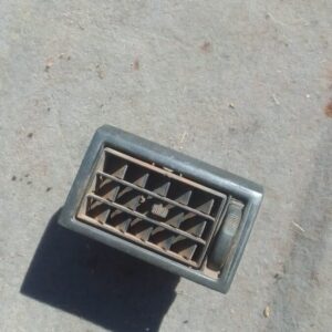 1998 Volkswagen Golf 1 Right Dash Airvent – Used – main product image