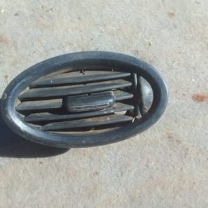 2001 Mercedes W168 Right Dash Airvent – Used – main product image
