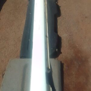 2003 Mercedes W203 Right Side Skirt – Used – main product image