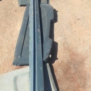 2014 Ford Kuga Right Side Skirt – Used – main product image