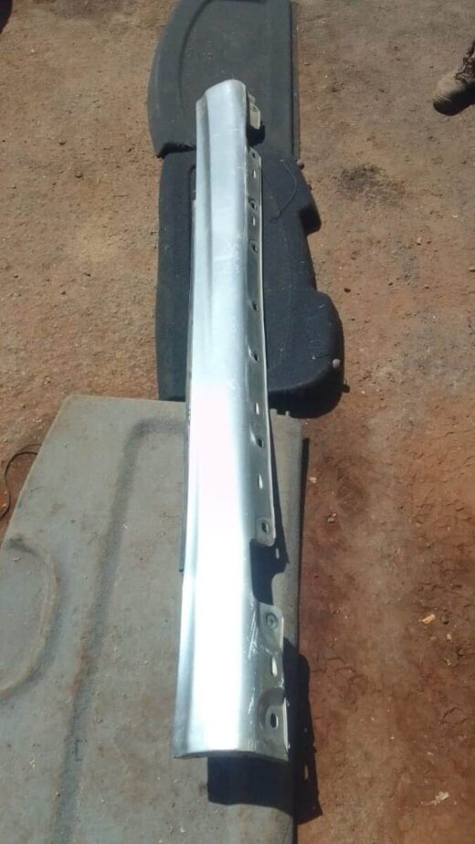 2003 Mercedes W203 C230 Left Side Skirt - Used 2003 Mercedes W203 C230 Left Side Skirt – Used – main product image