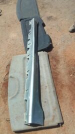 Left side skirt for Kia Picanto, view showing exterior panel, used condition.Left side skirt for Kia Picanto,