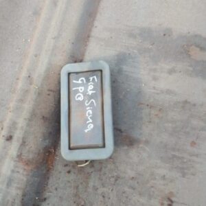 Top-down view of a used roof light for Fiat Sienna showing glass panel and mounting frame.Top-down view of a u