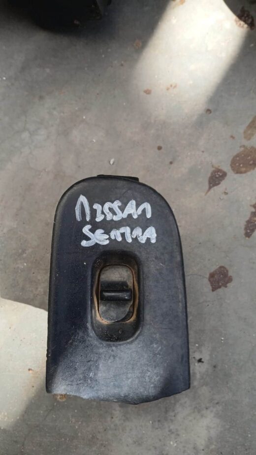 1995 Nissan Sentra Window Switch 1995 Nissan Sentra Window Switch – main product image