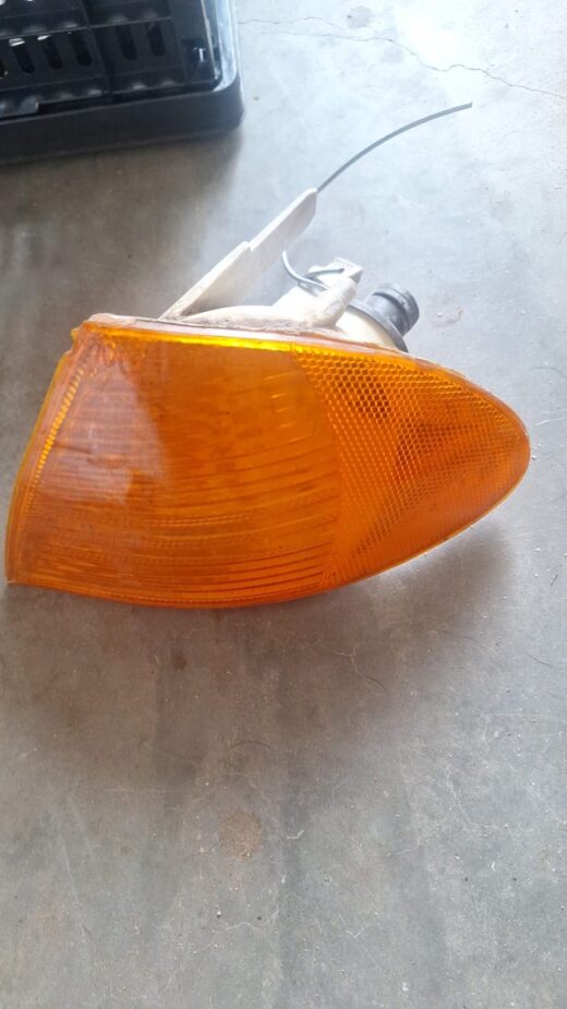 Bmw E46 Left Corner Light BMW E46 Left Corner Light – main product image