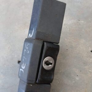 VW Jetta 2 Boot Lock – main product image
