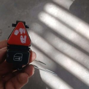 Mercedes A160 W168 Hazard Switch – main product image