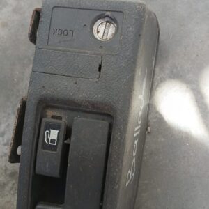 1995 Honda Ballade Bonnet & Fuel Flap Lever