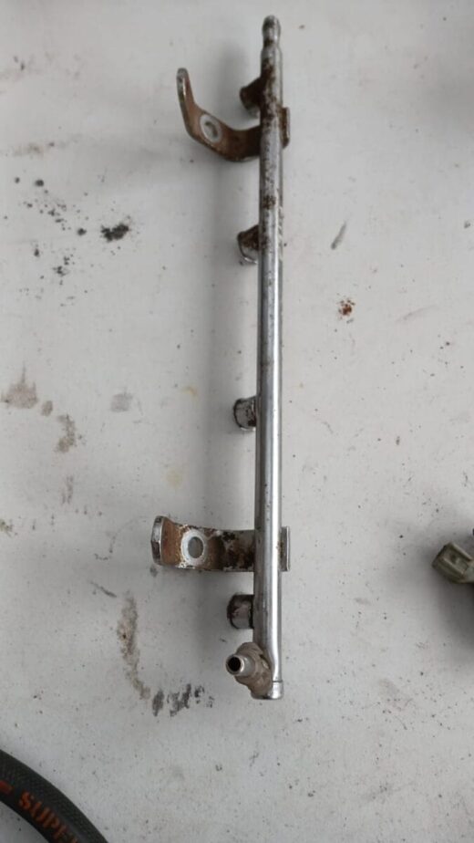 Chrysler Neon/ Pt Cruiser Fuel Rail Chrysler Neon/ PT Cruiser Fuel Rail