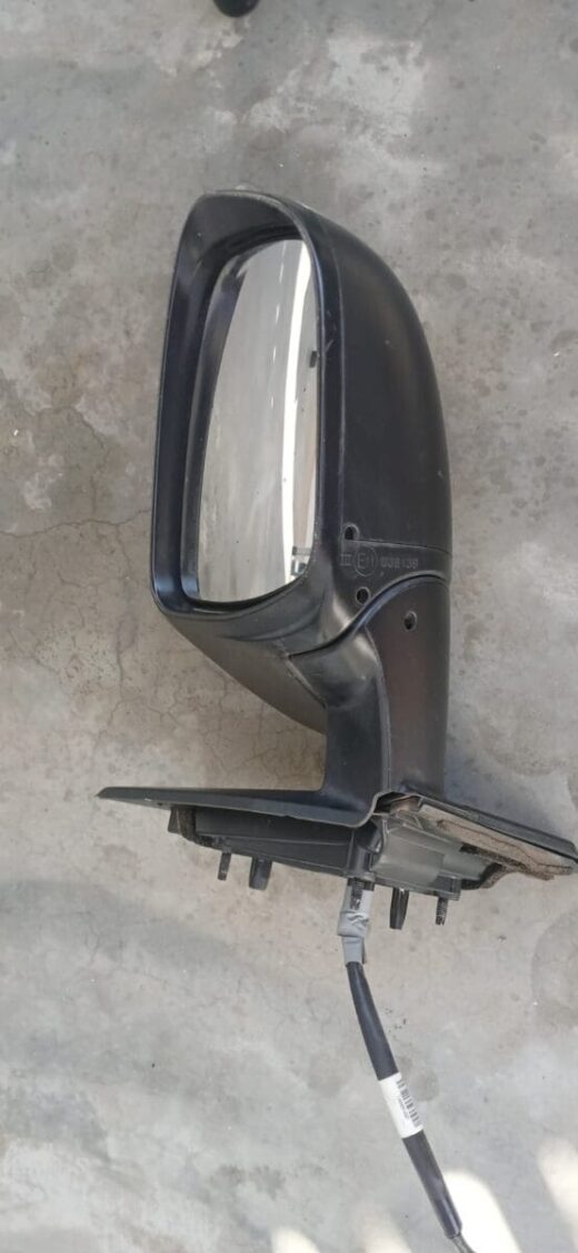 2016 Nissan Qashqai R/H door mirror – side angle