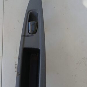 2016 NISSAN QASHQAI R/R WINDOW SWITCH – main product image