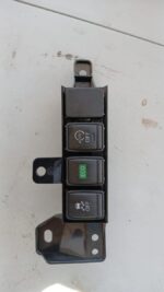 2016 Nissan Qashqai switches – main product image