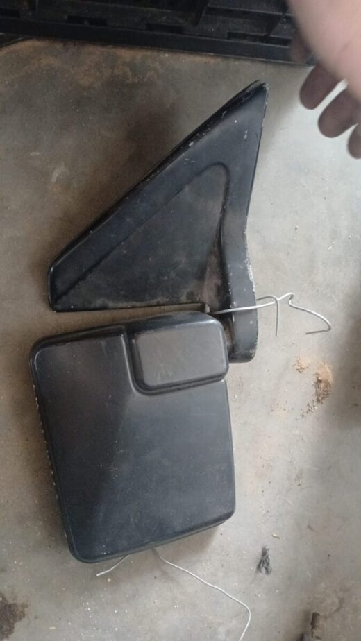 Mitsubishi L300 Right Door Mirror – front view