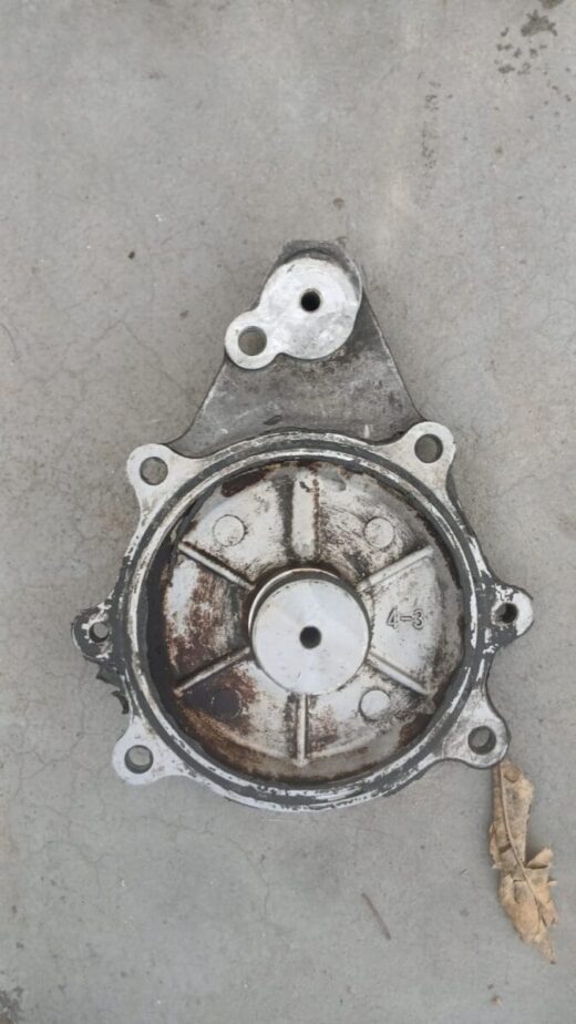 Nissan Navara VQ40 DE 4l Engine Cover – front view