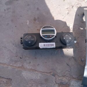Renault Megane 2 1.9 Diesel Climate Control Unit – main product image