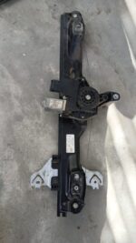 2016 Nissan Qashqai Right Front Window Mechanism – main product image