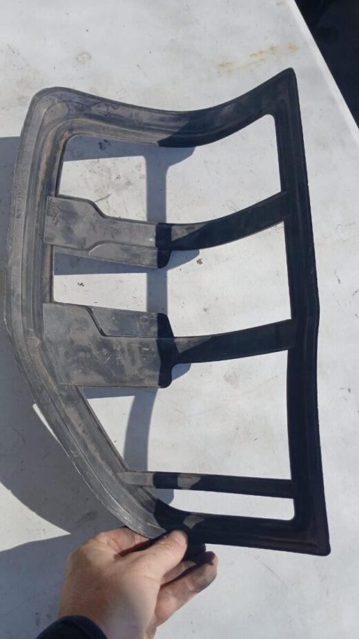 Used Ford Ranger Right Taillight Cover Replacement – front view