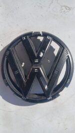 Used VW Golf 7 Front Badge/Emblem