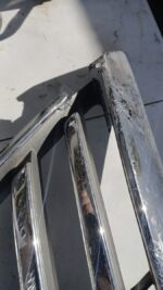 Toyota Hilux Damaged Grill – front view