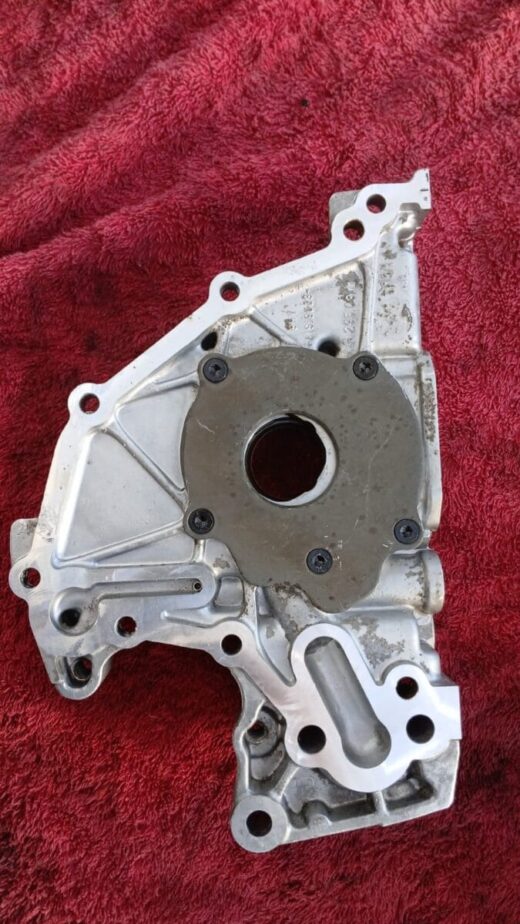 VW Polo Tsi 1.2 CJZ Oil Pump – side angle