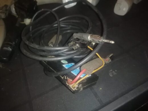 Electronic Radio Antenna Module Chevrolet AVEO T250 2003 2011 – close-up detail