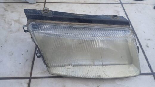 Whatsapp Image 2025-06-08 At 16.12.20 (2) Audi A4 Right Headlight – main product image
