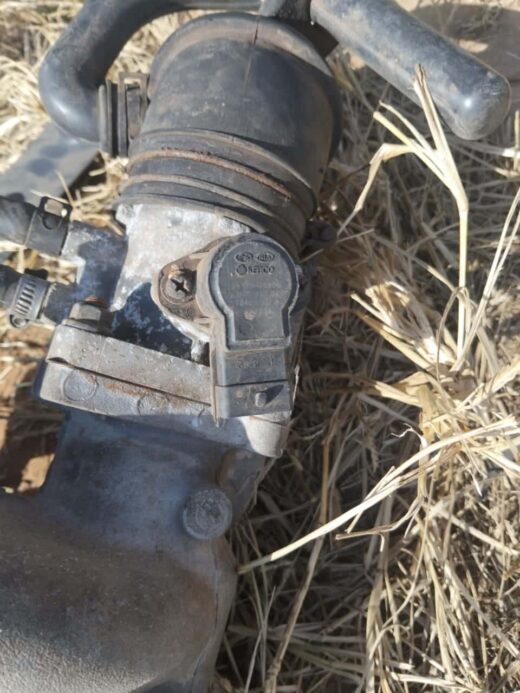 Whatsapp Image 2025-06-26 At 13.23.35 2006 Hyundai Tucson Air Flow Meter Used – Brits Brothers – main product image