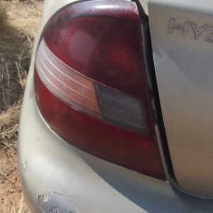 Affordable 1999 Hyundai Sonata Left Taillight Used – OEM Replacement | Brits Brothers