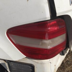 Reliable Mercedes W164 Left Taillight Used – OEM Rear Light | Brits Brothers
