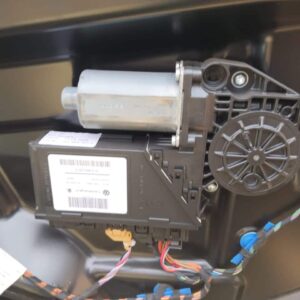 2003 VW Touareg Window Mechanism with Motor (Used) – Brits Bros Auto Parts