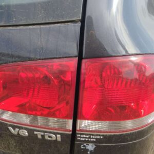 2003 VW Touareg Right Outer Taillight (Used) – Brits Brothers Auto Parts