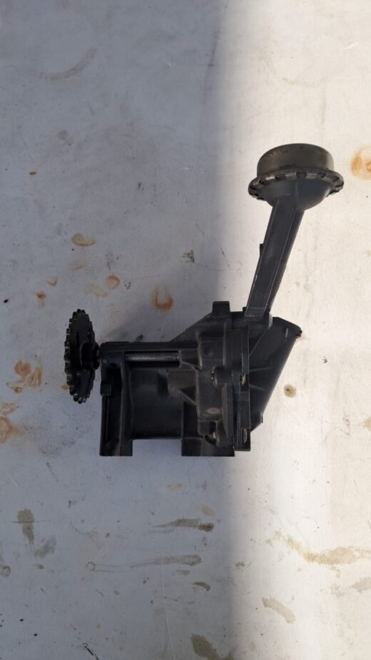Nissan NP200 1.6i 16 Valve Oil Pump Used | Brits Brothers™
