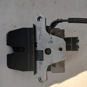 Range Rover Evoque 2011 tailgate lock used BJ32-442A66 – rear boot latch