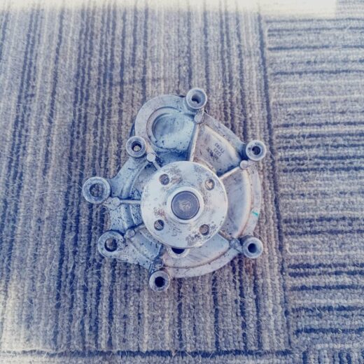 Mercedes Benz M271 Engine Water Pump Used – Genuine Coolant Pump Mercedes Benz M271 Engine Water Pump Used – OEM Coolant Pump | Brits Brothers™ – main product image