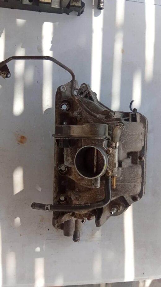 Opel Astra 1.8 Z18Xe Intake Manifold &Amp; Throttle Body Used | Brits Brothers™ Opel Astra Z18XE Intake Manifold & Throttle Body Used – OEM 24405386