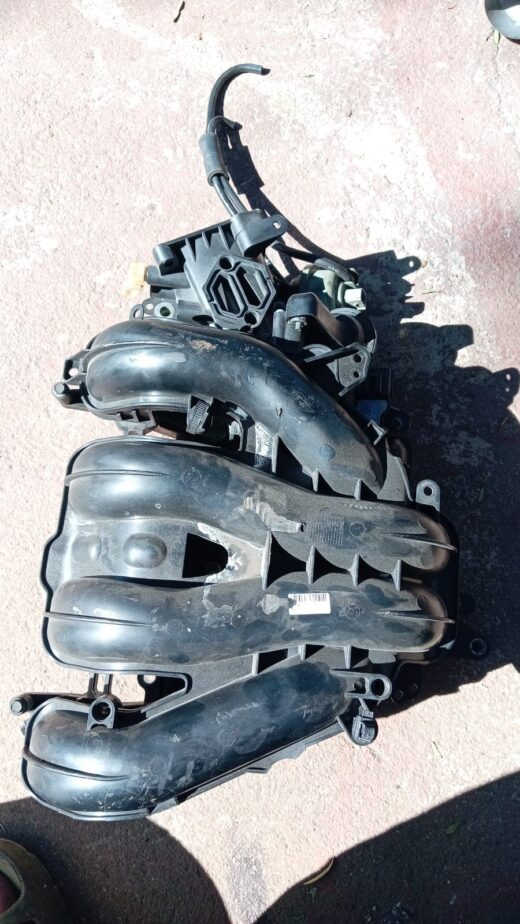 Intake Manifold Ford 2.0 16V 4Msg-9424-Ft Used - Brits Brothers™ Intake Manifold Ford 2.0 16V 4MSG 9424 FT Used | Brits Brothers™ Spares – main product image