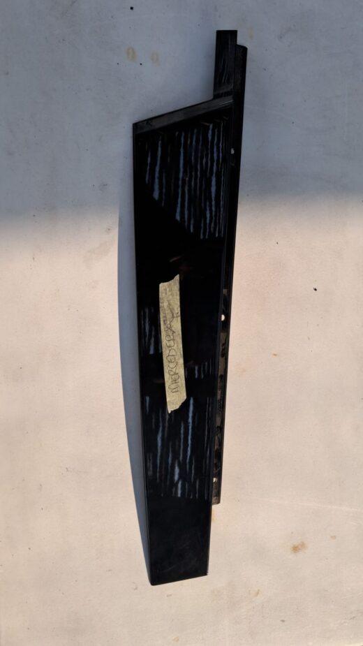 Mercedes W204 Door Blackout Used – Genuine Mercedes-Benz Trim