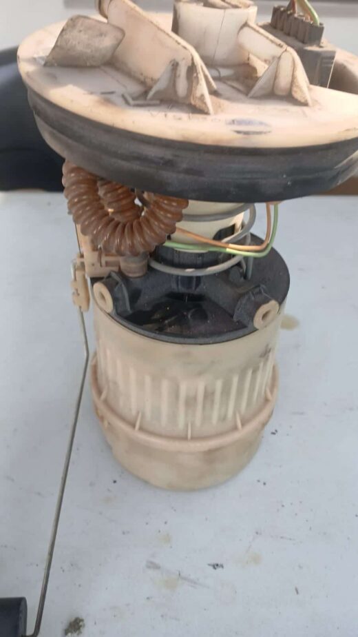 2008 Ford Focus Fuel Pump Used – Genuine OEM Ford Spare