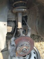 Opel Corsa Lite Left Front Hub Used | Brits Brothers™ ™ Affordable Auto Parts South Africa – main product image
