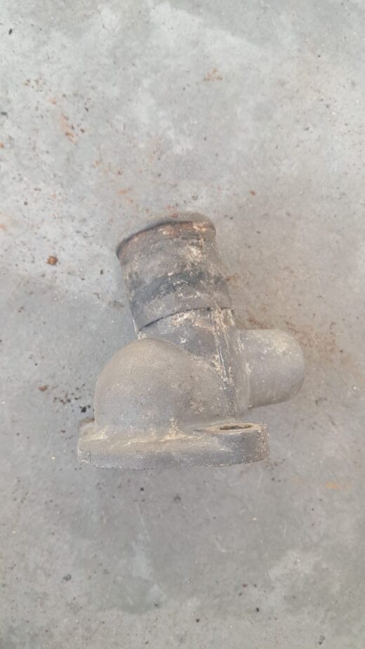 Thermostat Housing Used - Brits Brothers™ Thermostat Housing Used | Brits Brothers™ ™ Affordable Auto Parts South Africa – main product image