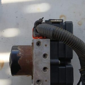 Chev Aveo 1.4L ABS Pump Used | Brits Brothers™ Auto Parts – main product image
